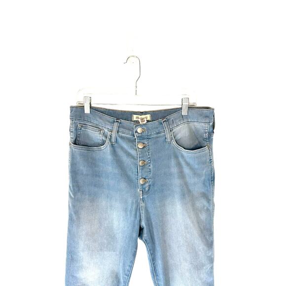 Madewell Button Light Wash Berrington Wash Roadtripper Skinny Leg Jeans 32 - Picture 5 of 12